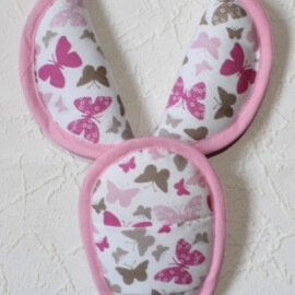 Gurtpolster & Schnallenpolster für Babyschalen , "Schmetterlinge rosa"