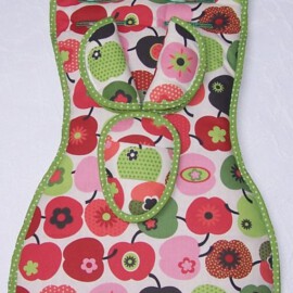 Set für Babyschalen  von „Maxi Cosi“, Retro Äpfel rot,grün