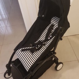 Sitzauflage für  "Babyzen YoYo", Streifen schwarz / weiß