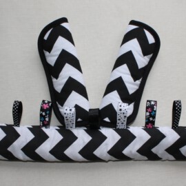 Bügelbezug mit passenden Gurtpolstern ,Zig Zag chevron schwarz/weiss