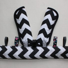 Bügelbezug mit passenden Gurtpolstern ,Zig Zag chevron schwarz/weiss