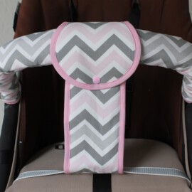 Schrittgurt und Bügelbezug , Zig Zag chevron rosa/weiss/grau